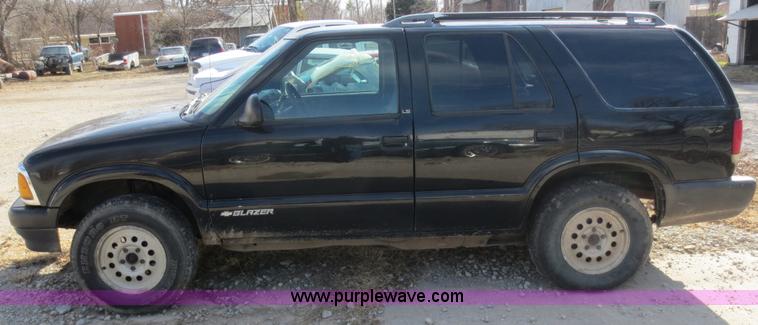 image for item F6596 1996 Chevrolet Blazer SUV