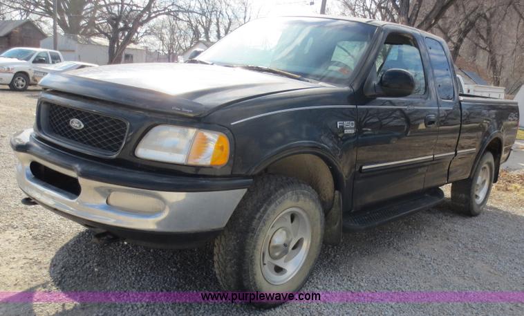 image for item F6597 1998 Ford F150 SuperCab pickup truck