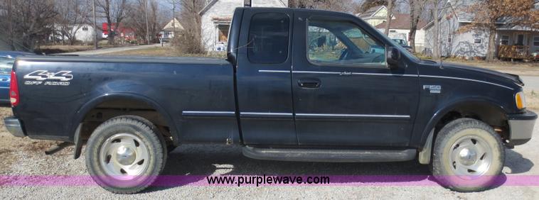 image for item F6597 1998 Ford F150 SuperCab pickup truck