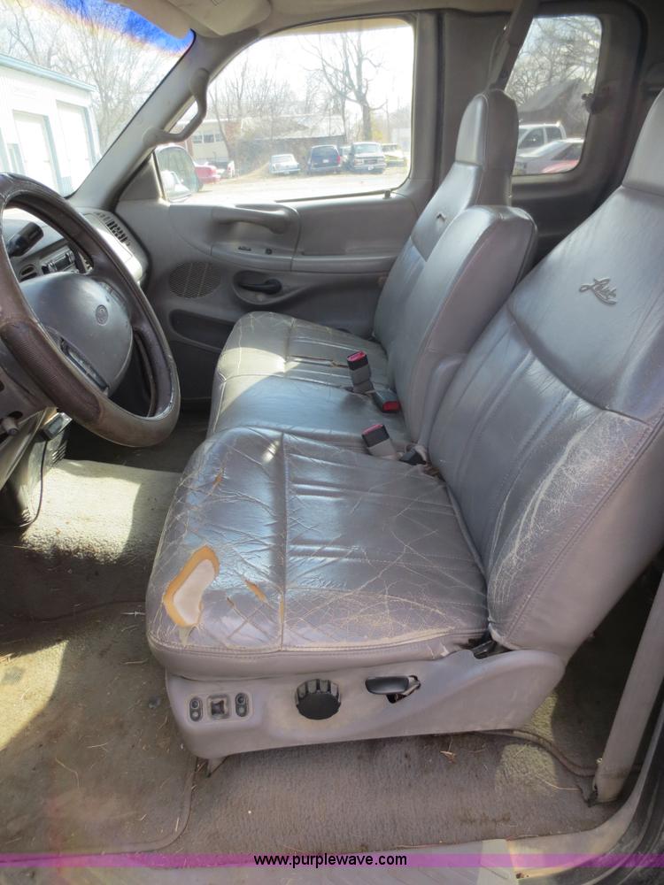 image for item F6597 1998 Ford F150 SuperCab pickup truck