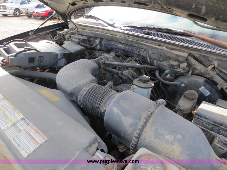 image for item F6597 1998 Ford F150 SuperCab pickup truck