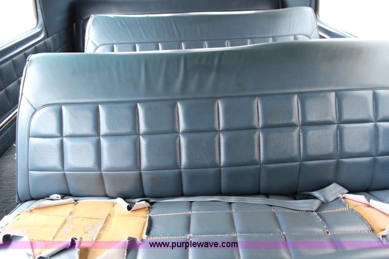 image for item G5312 1989 Ford E350 Club Wagon Super van