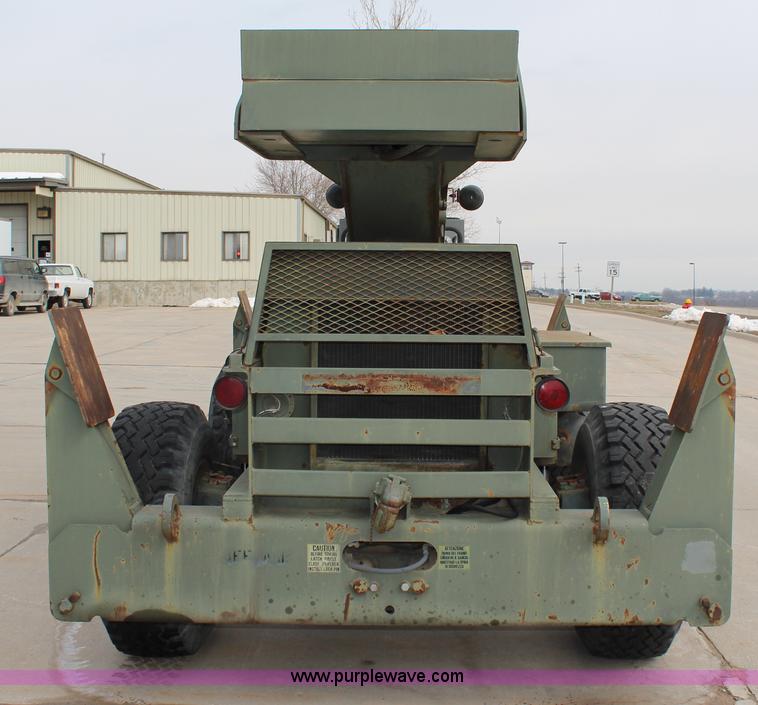 image for item G5317 1984 Koehring wheel mounted crane