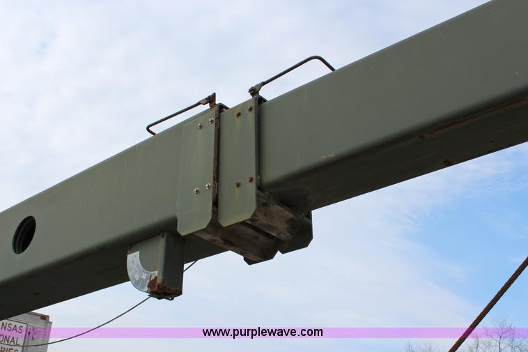 image for item G5317 1984 Koehring wheel mounted crane