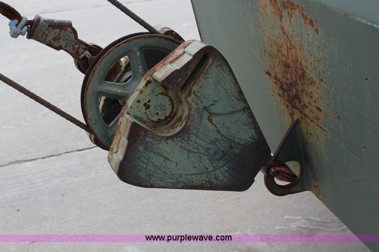 image for item G5317 1984 Koehring wheel mounted crane