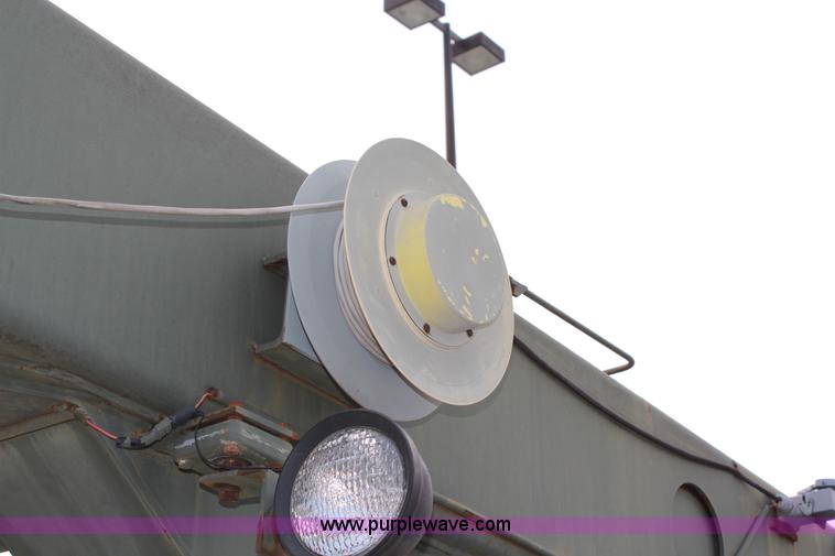 image for item G5317 1984 Koehring wheel mounted crane