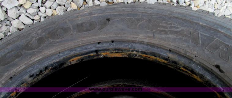 image for item O9162 (8) Goodyear G159 uni-steel radial truck tires