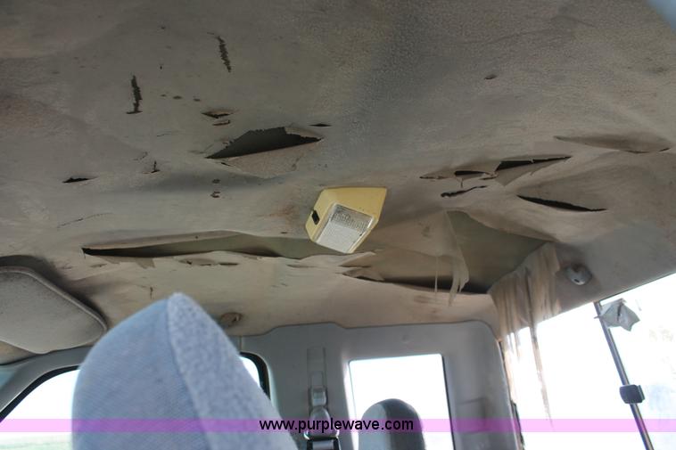 image for item O9349 1997 Ford Ranger SuperCab pickup truck