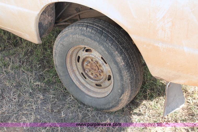 image for item O9349 1997 Ford Ranger SuperCab pickup truck