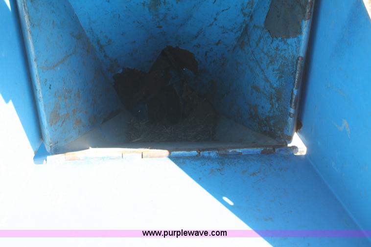 image for item V9685 Harper Goossen chipper shredder