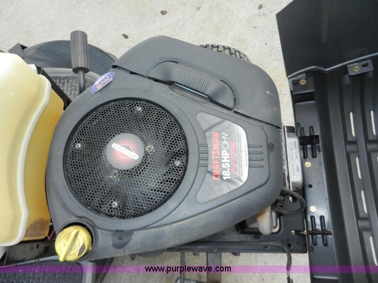 image for item X9609 Sears Craftsman LT2000 lawn mower
