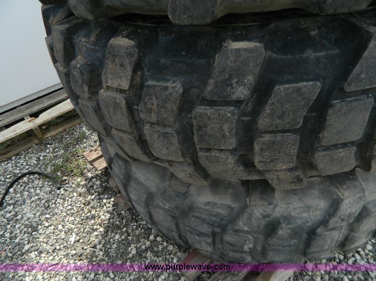 image for item Y9404 (4) 14.00R20 XL tires and wheels