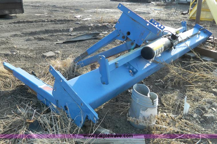 image for item Y9405 Forward DP09A automotive lift