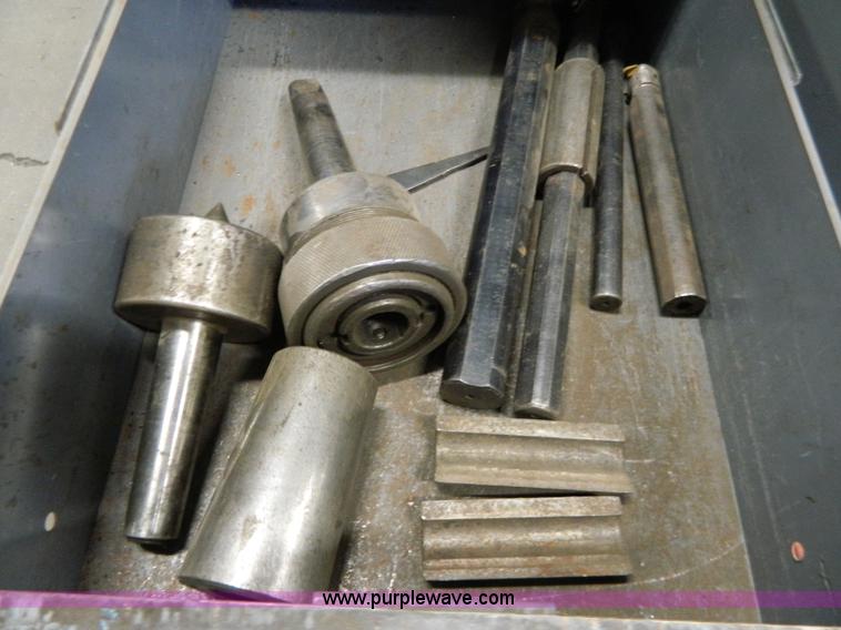 image for item Y9408 LeBlond Makino precision lathe