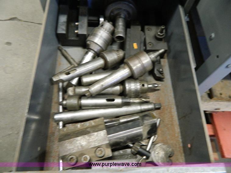 image for item Y9408 LeBlond Makino precision lathe