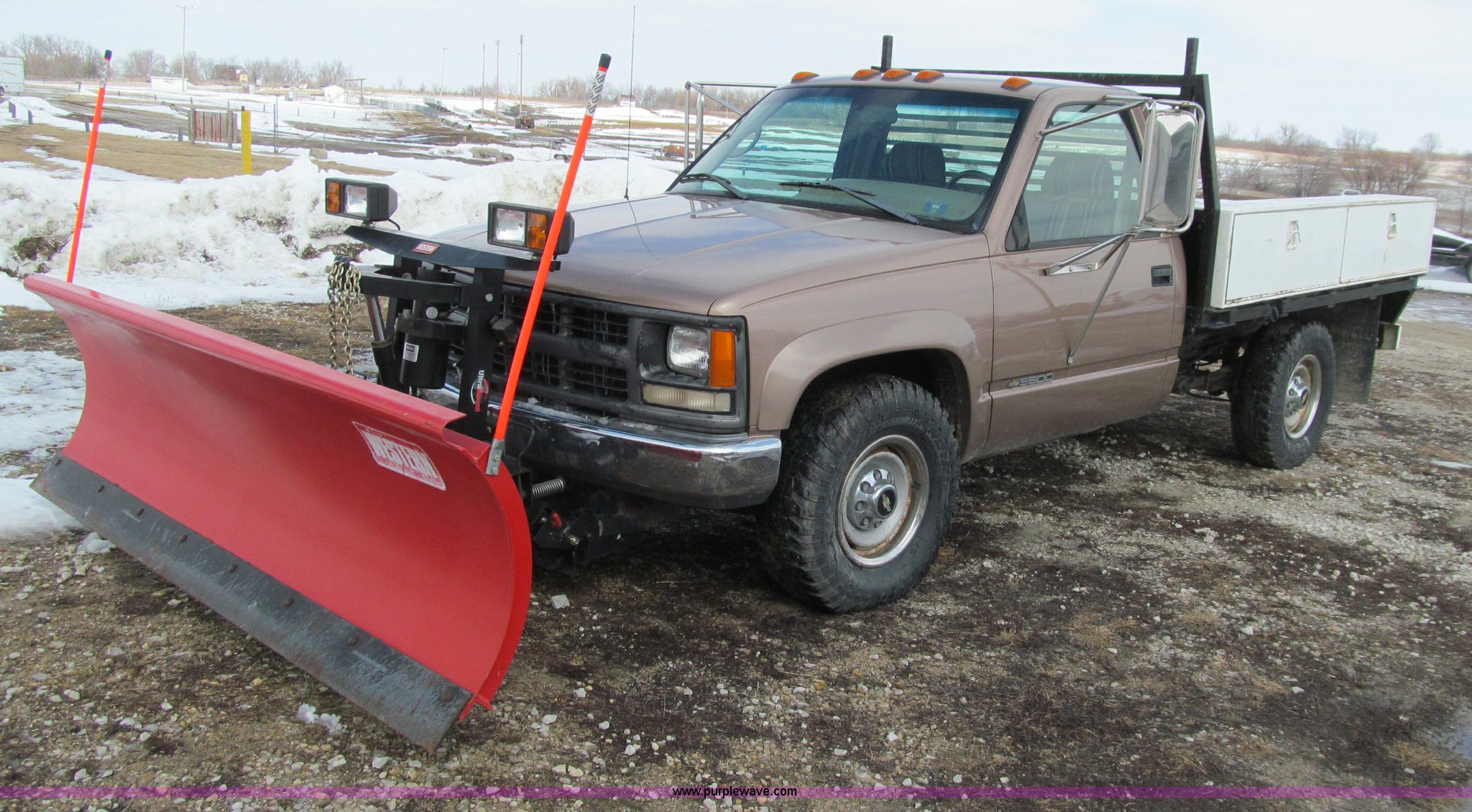 1996 Chevrolet 3500 flatbed plow truck in Osceola, IA Item D7149 sold
