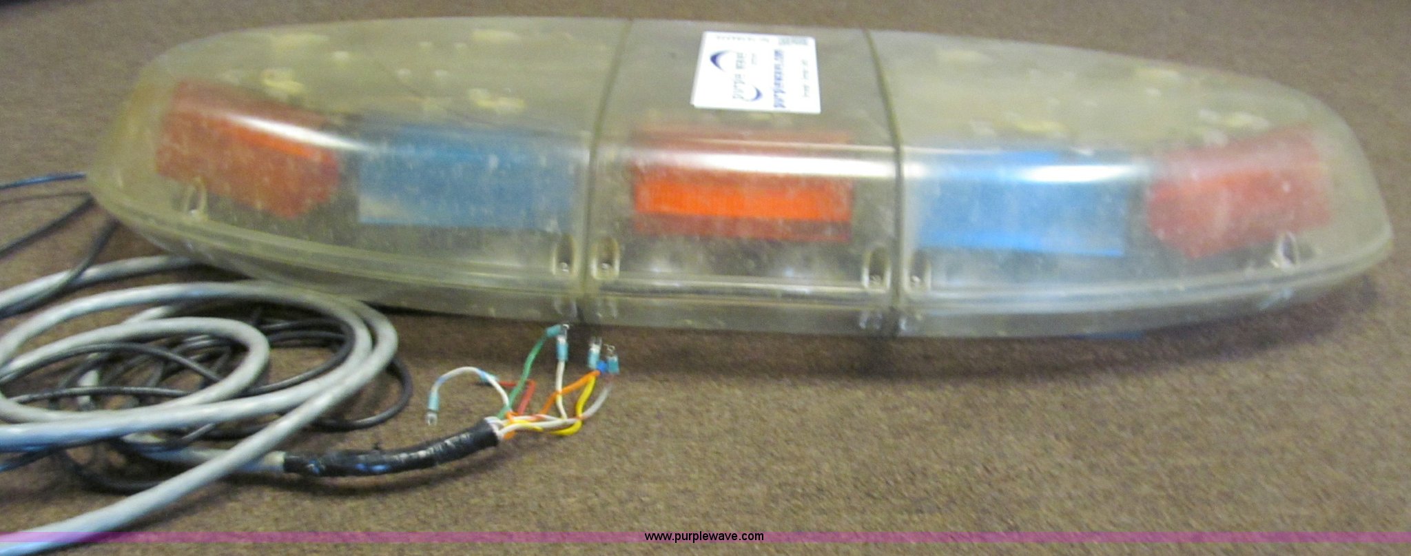 Federal Signal Vista strobe light bar in Kansas City, MO Item E5905