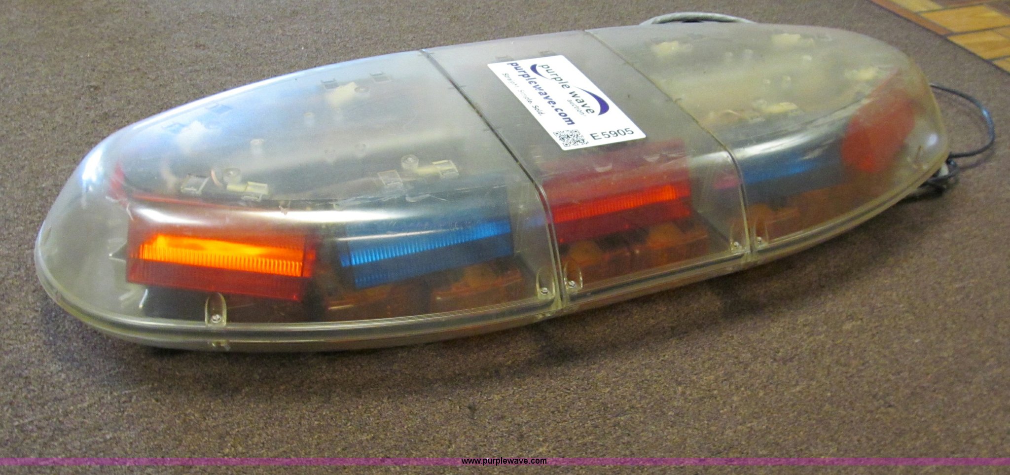 Federal Signal Vista strobe light bar in Kansas City, MO Item E5905