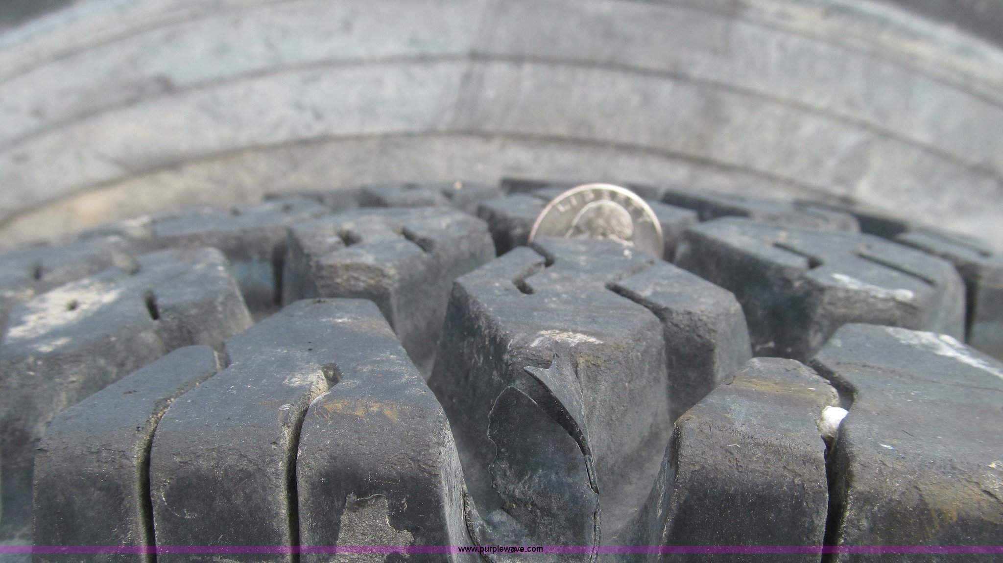 (8) Goodyear G159 unisteel radial truck tires in California, MO Item O9162 sold Purple Wave