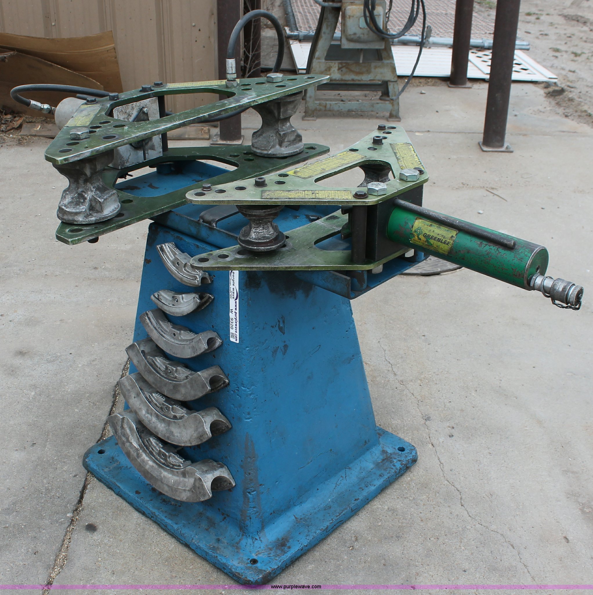 Greenlee hydraulic pipe bender in KS Item W9320 sold Purple Wave