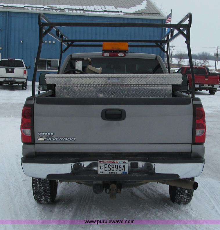 image for item G2503 2007 Chevrolet Silverado 2500HD pickup truck