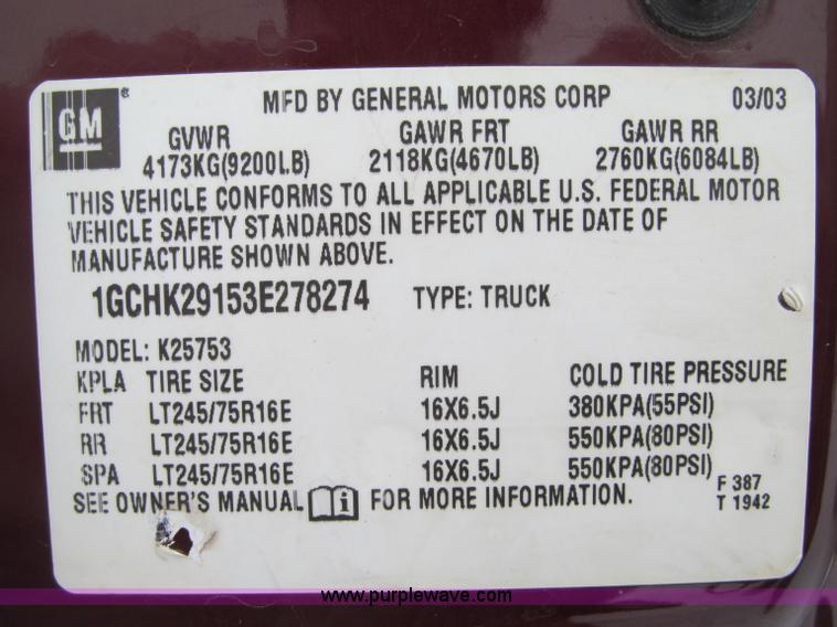 image for item G2504 2003 Chevrolet Silverado 2500HD Ext. Cab pickup truck