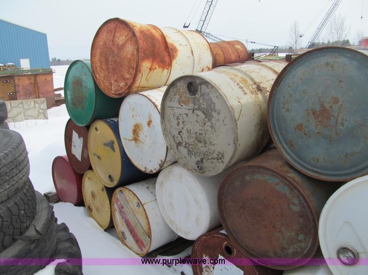 image for item G2544 (50) assorted barrels