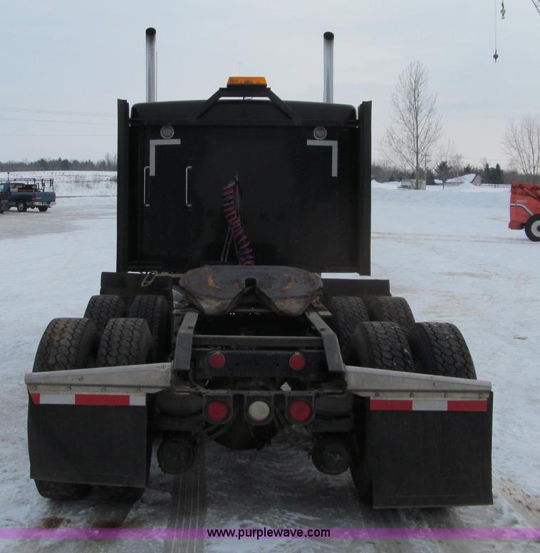image for item G2545 1997 Kenworth W900 semi truck
