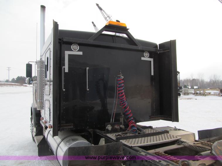 image for item G2545 1997 Kenworth W900 semi truck