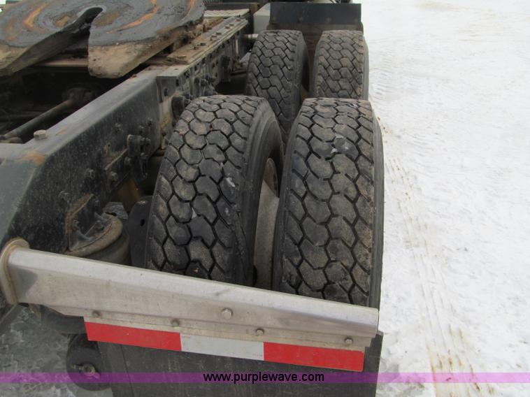 image for item G2545 1997 Kenworth W900 semi truck