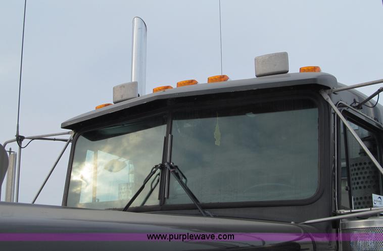 image for item G2545 1997 Kenworth W900 semi truck