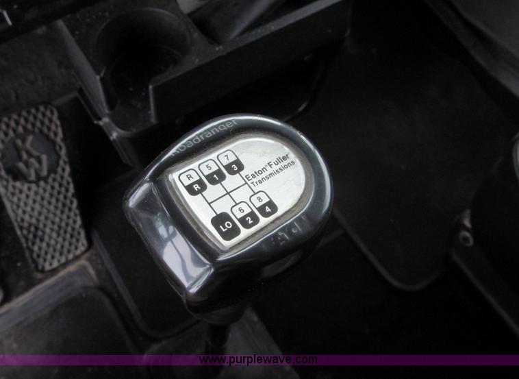 image for item G2545 1997 Kenworth W900 semi truck