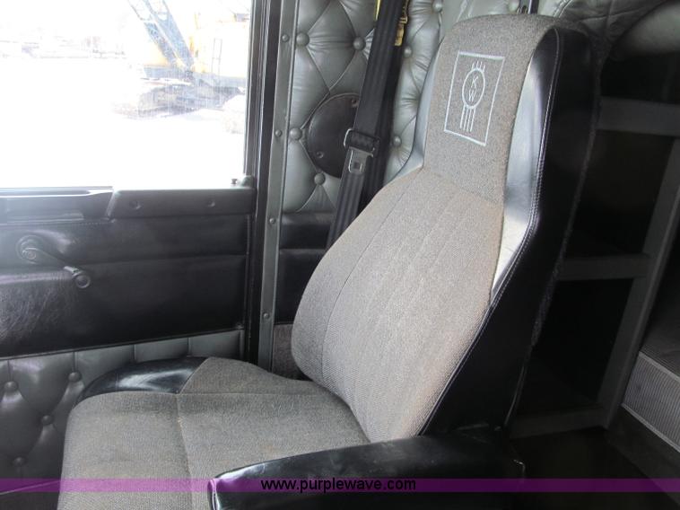 image for item G2545 1997 Kenworth W900 semi truck