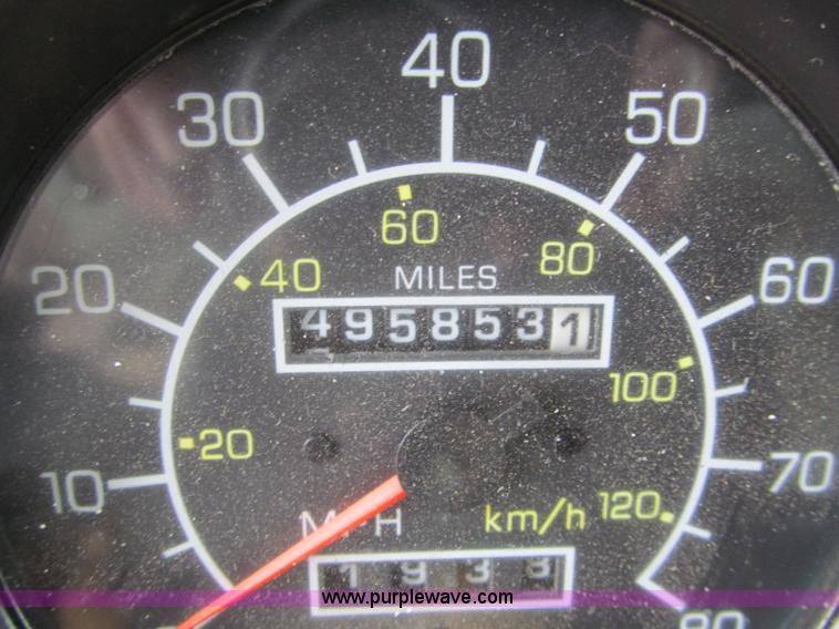 image for item G2545 1997 Kenworth W900 semi truck