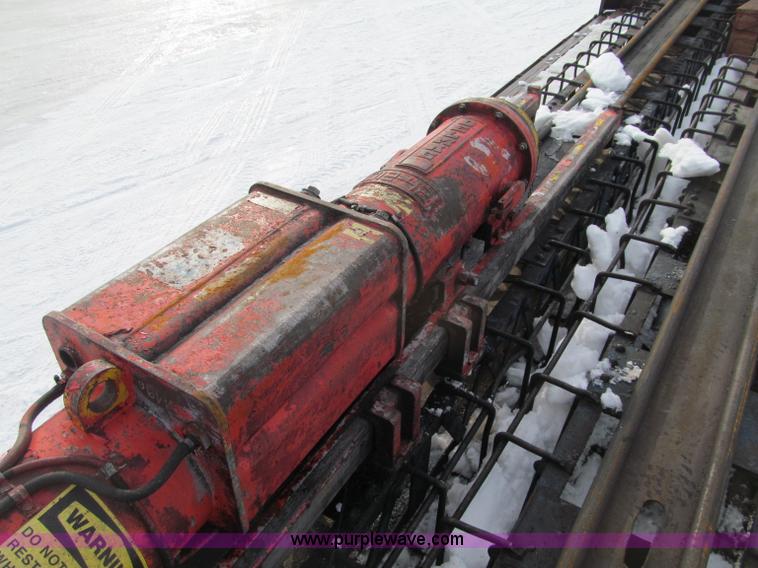 image for item G2573 2001 Delmag D12-42 pile driver and flatbed trailer