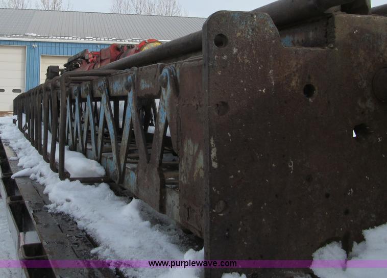 image for item G2573 2001 Delmag D12-42 pile driver and flatbed trailer