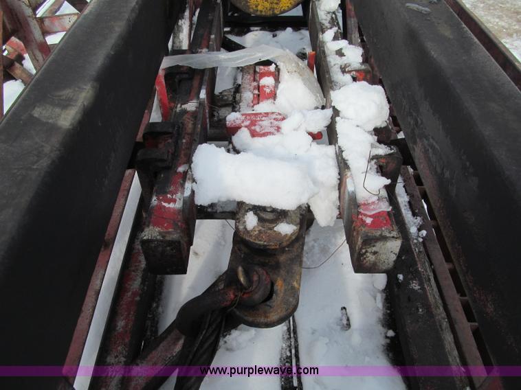 image for item G2574 1988 Delmag D16-32 diesel pile driver and trailer