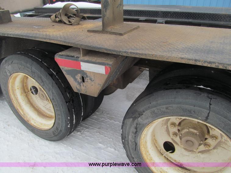 image for item G2575 1996 Etnyre triple axle lowboy trailer