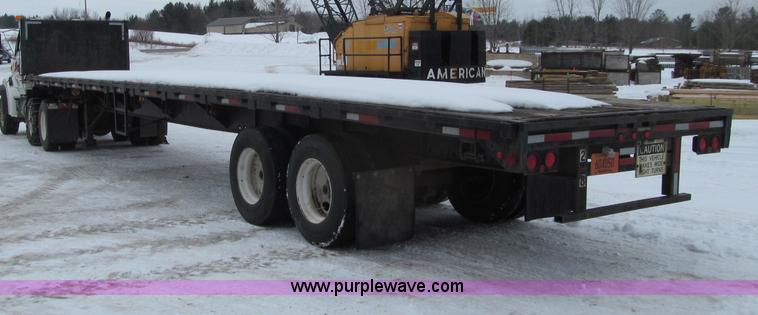 image for item G2576 1993 Utility flatbed trailer