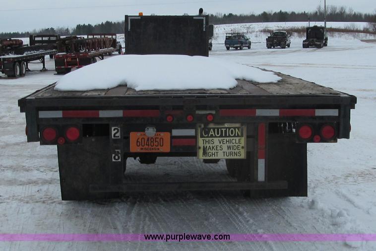 image for item G2576 1993 Utility flatbed trailer