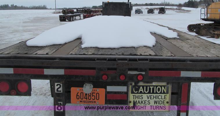 image for item G2576 1993 Utility flatbed trailer
