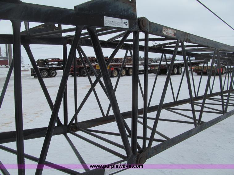 image for item G2578 1981 American 5299A crawler crane