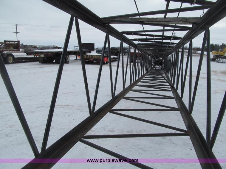 image for item G2578 1981 American 5299A crawler crane