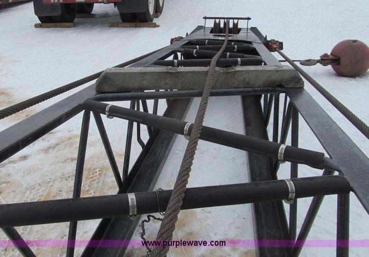 image for item G2578 1981 American 5299A crawler crane
