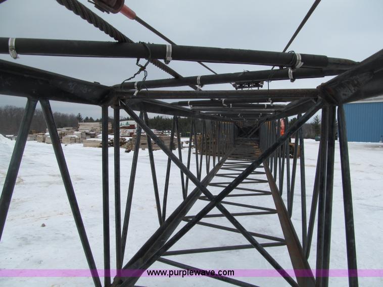 image for item G2578 1981 American 5299A crawler crane