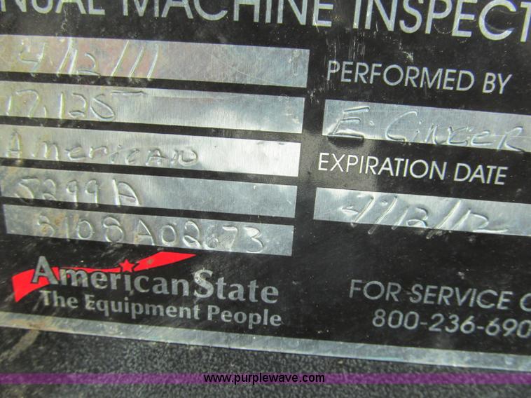 image for item G2578 1981 American 5299A crawler crane