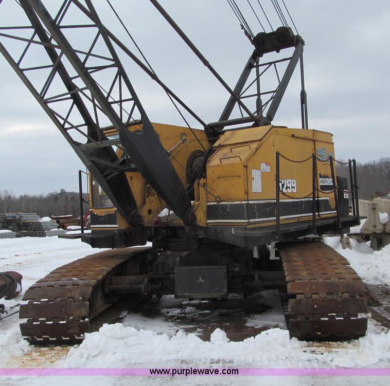 image for item G2579 1966 American 5299 crawler crane