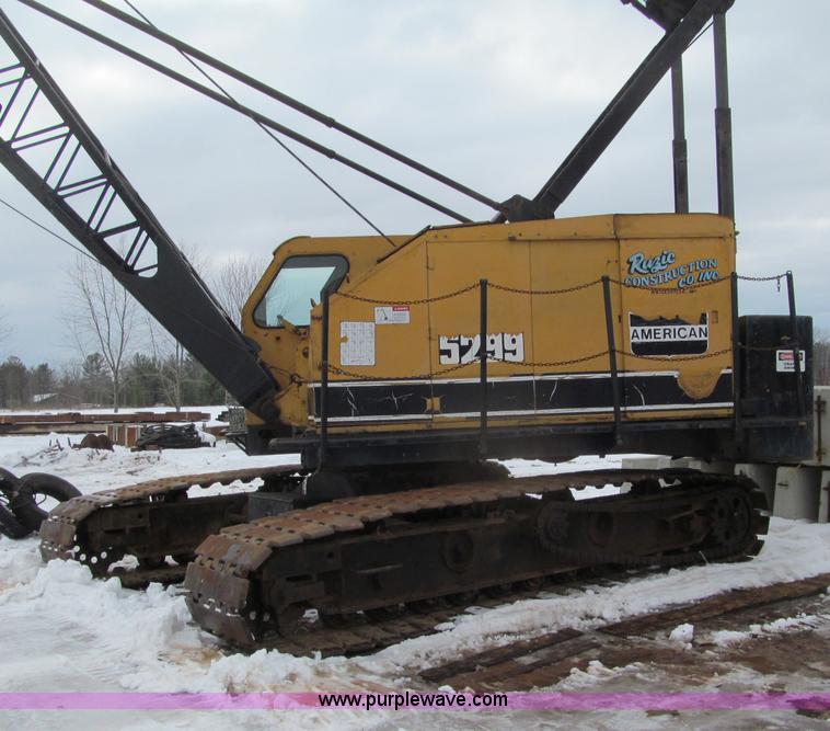 image for item G2579 1966 American 5299 crawler crane