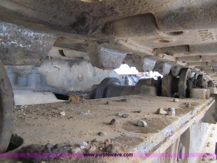 image for item G2579 1966 American 5299 crawler crane