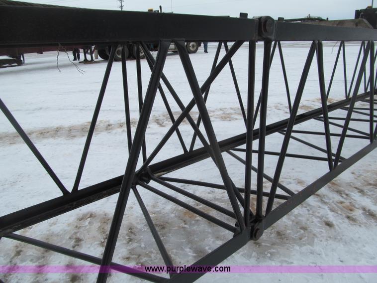 image for item G2579 1966 American 5299 crawler crane